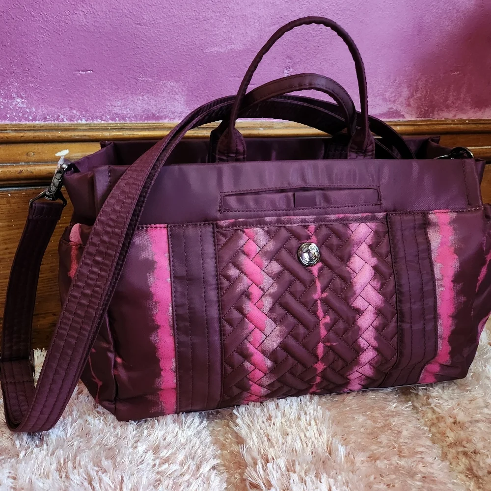 Lug Bag - Picture 1 of 15